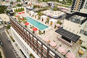 Arlo Wynwood Miami