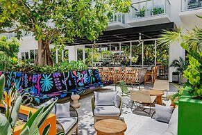 Arlo Wynwood Miami