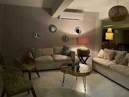 Confortable y amplio estudio D9