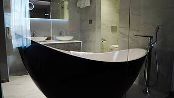 Aniroc Signature Hotel