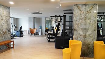 Aniroc Signature Hotel