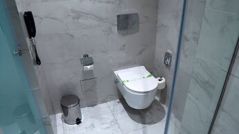 Aniroc Signature Hotel