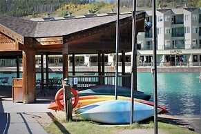 2 Bedroom Condo in West Keystone Near Lakeside Village