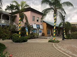 Holiday House at Villa Montego