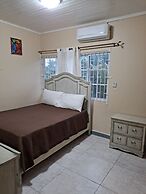 Holiday House at Villa Montego