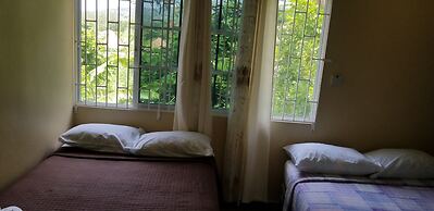 Holiday House at Villa Montego