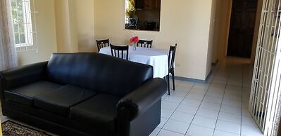 Holiday House at Villa Montego