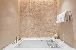 4 Bedroom Luxury Residence at Solaris Residences