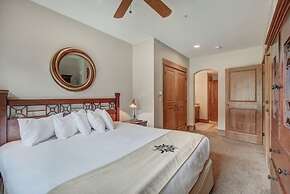 Lone Eagle 2 Bedroom Condo