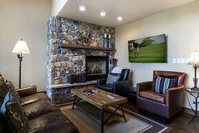 3 Bedroom in Lionshead Village at The Antlers