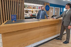Holiday Inn Express Fleet by IHG