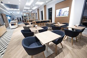 Holiday Inn Express Fleet by IHG