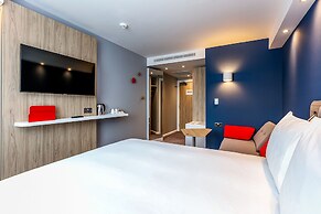 Holiday Inn Express Fleet by IHG