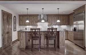 Vail Arrabelle 2 Bedroom Residence