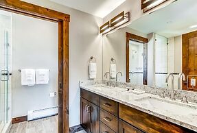 Luxury 4 Bedroom Condo on Main Street in Downtown Breckenridge