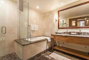 Vail Arrabelle 3 Bedroom Residence