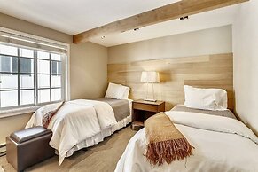 Downtown Aspen 2 Bedroom Condo