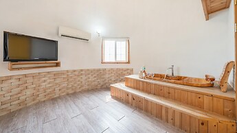 Ganghwa Gichayeohaeng Pension