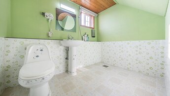 Ganghwa Gichayeohaeng Pension