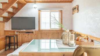 Ganghwa Gichayeohaeng Pension