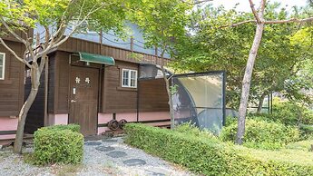 Ganghwa Gichayeohaeng Pension