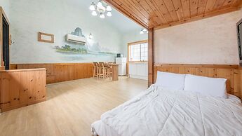 Ganghwa Gichayeohaeng Pension