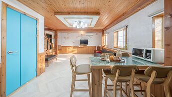 Ganghwa Gichayeohaeng Pension