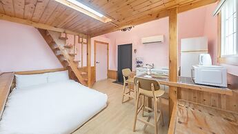 Ganghwa Gichayeohaeng Pension