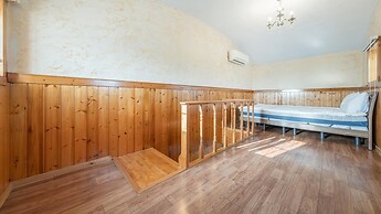 Ganghwa Gichayeohaeng Pension