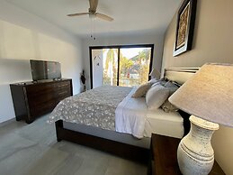 New Luxury Condo Luna at Miro Los Cabos