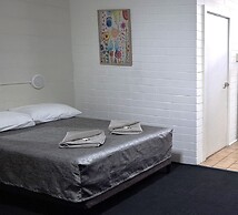 Burdekin Motor Inn