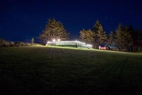 Green Yurt With Hot Tub - Sleeps 3, Parking & Wifi