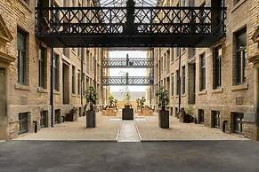 Luxury 1-bed Apartment Bradford Free Parking