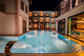 CUNDA BARADIEL HOTEL