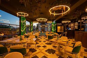 CUNDA BARADIEL HOTEL