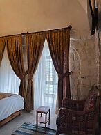 Mons Masius Hotel