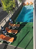 Akasya Apart Otel Didim Altinkum