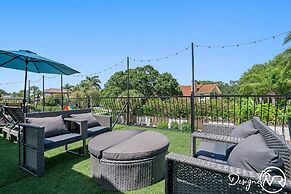 8 BR Heated Pool & Soccer Field