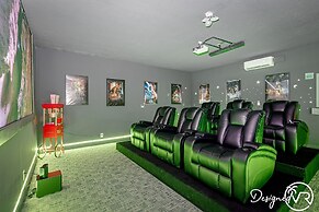 8 BR Heated Pool & Soccer Field