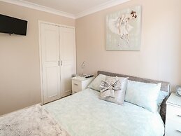 30 The Waterside Holiday Park