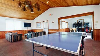 1849 Condos #409 3 Bedroom Condo by Redawning