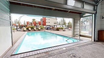 1849 Condos #409 3 Bedroom Condo by Redawning