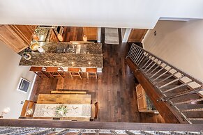 1849 Condos #409 3 Bedroom Condo by Redawning