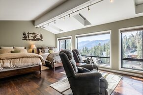 1849 Condos #409 3 Bedroom Condo by Redawning