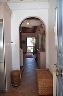 Beautiful Apt In Ano Mera Village