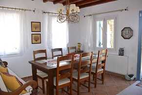 Beautiful Apt In Ano Mera Village