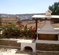 Beautiful Apt In Ano Mera Village