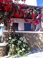 Beautiful Apt In Ano Mera Village