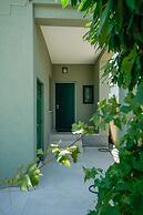 Captivating 3-bed Apartment in Vodice