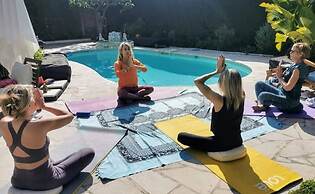 Blue Dream Cannes Guesthouse